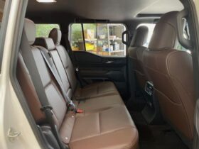 
									TOYOTA Land Cruiser Wagon VX First Edition Pearl White 2024′ B63HJ full								