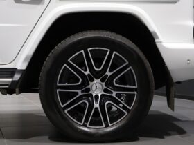 
									Mercedes-Benz G Class G450d Launch Edition (ISG) Pearl White 2024′ B80WF full								
