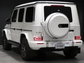 
									Mercedes-Benz G Class G450d Launch Edition (ISG) Pearl White 2024′ B80WF full								