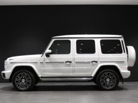 
									Mercedes-Benz G Class G450d Launch Edition (ISG) Pearl White 2024′ B80WF full								