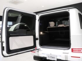 
									Mercedes-Benz G Class G450d Launch Edition (ISG) Pearl White 2024′ B80WF full								