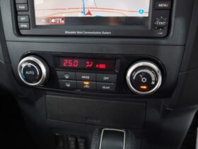 
									MITSUBISHI Pajero Exceed Black 2011′ BA624 full								