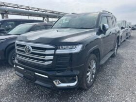 
									TOYOTA Land Cruiser Wagon ZX Black 2024′ BEGFJ full								