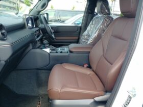
									TOYOTA Land Cruiser Wagon VX First Edition Pearl White 2024′ BEGFO full								