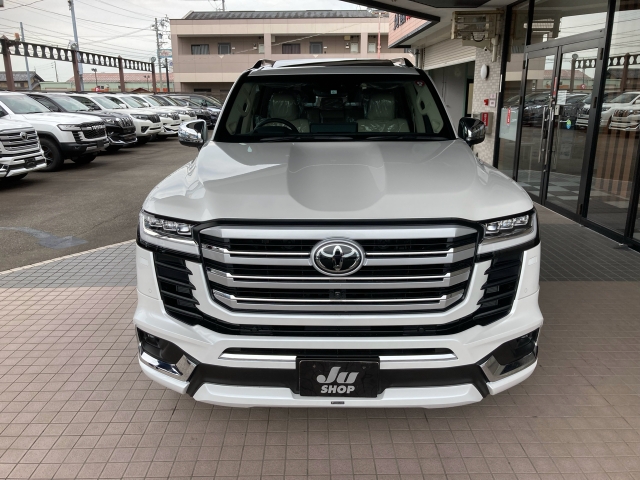 TOYOTA Land Cruiser Wagon ZX  Full MOP  Unused Pearl White 2023′ BFYDT