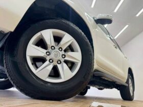 
									TOYOTA Land Cruiser Prado TX Pearl White 2023′ BGULI full								