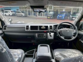 
									TOYOTA Hiace Wagon 2.7 Grand Cabin 10 people Pearl White 2025′ BGXWB full								