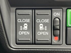 
									Honda Odyssey Absolute EX Pearl White 2021′ BIYTW full								