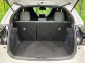 
									TOYOTA Yaris Z Pearl White 2024′ BJ08I full								