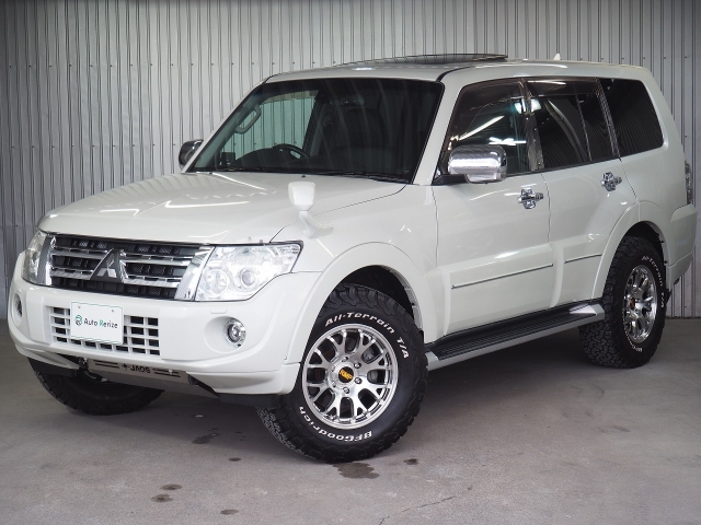 MITSUBISHI Pajero Super Exceeded Pearl White 2012′ BKVWQ