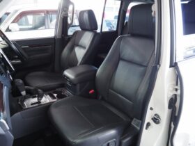 
									MITSUBISHI Pajero Super Exceeded Pearl White 2012′ BKVWQ full								