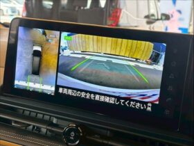
									NISSAN Serena e-POWER Highway Star V Pearl White 2023′ BL3QZ full								