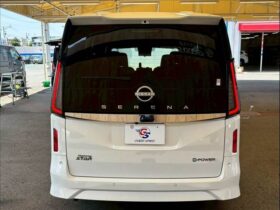 
									NISSAN Serena e-POWER Highway Star V Pearl White 2023′ BL3QZ full								
