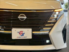 
									NISSAN Serena e-POWER Highway Star V Pearl White 2023′ BL3QZ full								