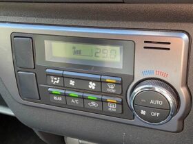 
									TOYOTA Hiace Van Super GL Dark Prime 2 Long Pearl White 2023′ BL52F full								
