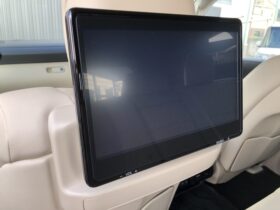 
									TOYOTA Land Cruiser Wagon ZX Pearl White 2023′ BN11M full								