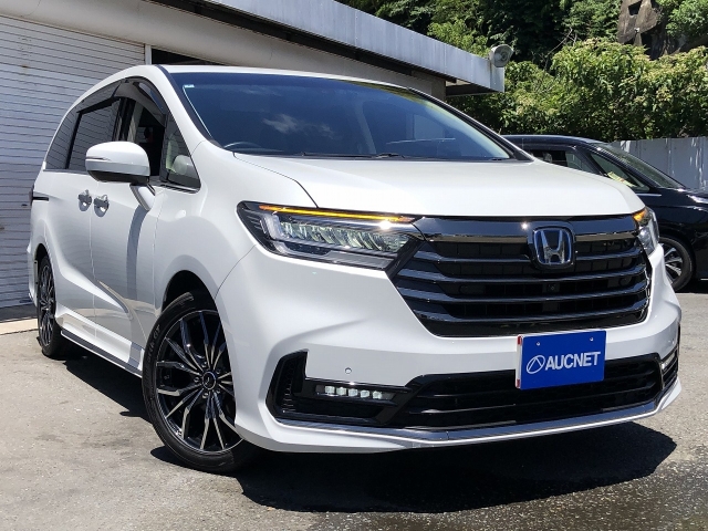Honda Odyssey Absolute EX Pearl White 2021′ BN156