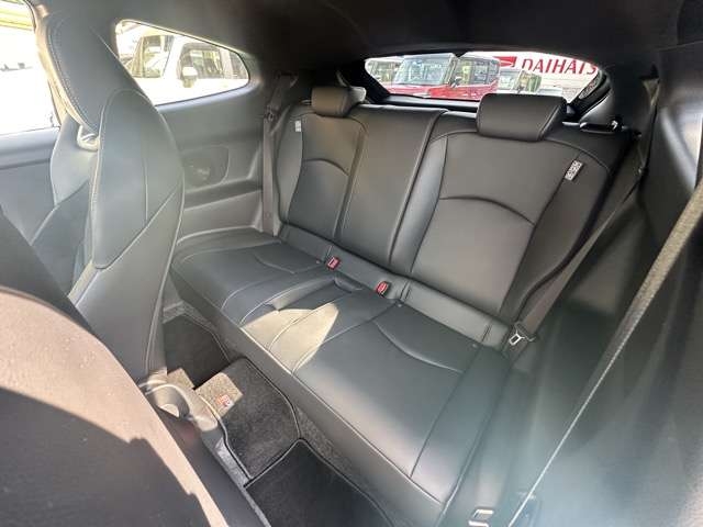 TOYOTA Yaris RZ High Performance Black 2023′ BN8Q5