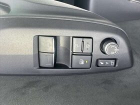 
									TOYOTA Yaris RZ High Performance First Ed Pearl White 2020′ BNA96 full								