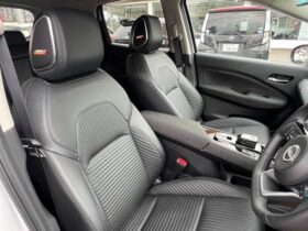 
									NISSAN AURA G FOUR Leather Edition Pearl White 2024′ BNAC8 full								
