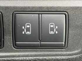 
									NISSAN Serena e-POWER Highway Star V Pearl White 2019′ BPFAT full								