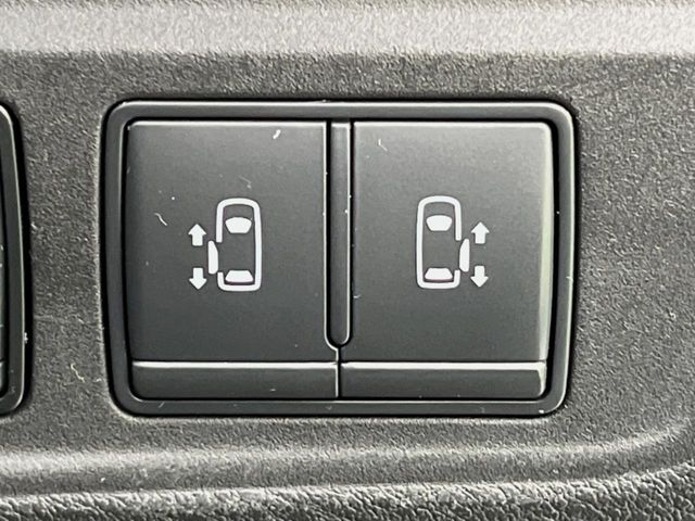 NISSAN Serena e-POWER Highway Star V Pearl White 2019′ BPFAT