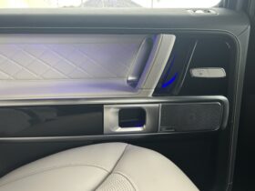 
									Mercedes-Benz G Class G400d Edition Magno White White 2022′ BPT6Z full								