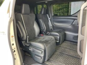 
									TOYOTA Alphard S Type Gold Pearl White 2020′ BRJ1Q full								