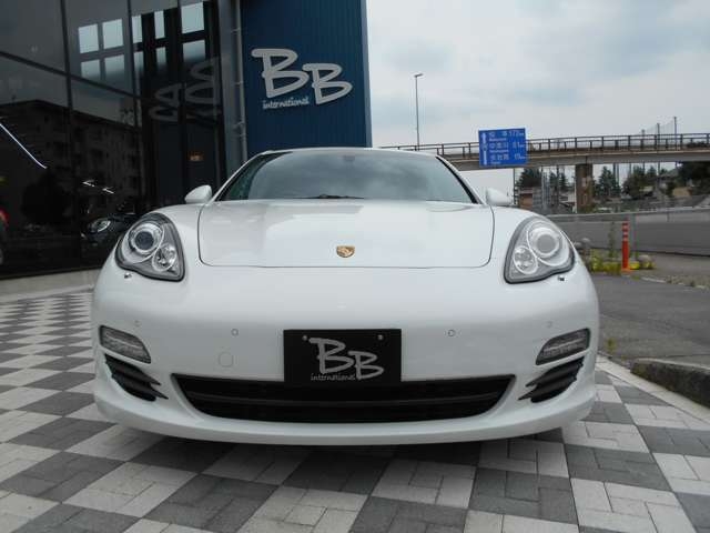 Porsche Panamera S Hybrid White 2013′ BRJ5X
