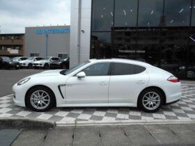 
									Porsche Panamera S Hybrid White 2013′ BRJ5X full								