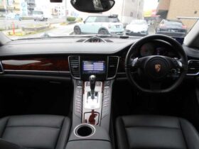 
									Porsche Panamera S Hybrid White 2013′ BRJ5X full								