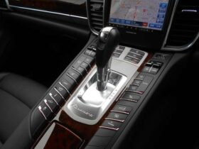
									Porsche Panamera S Hybrid White 2013′ BRJ5X full								