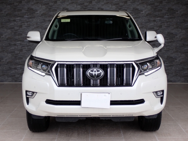 TOYOTA Land Cruiser Prado TX L Package Sunroof 7 Seater Pearl White 2020′ BTGIV