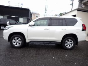 
									TOYOTA Land Cruiser Prado TX L Package Sunroof 7 Seater Pearl White 2020′ BTGIV full								