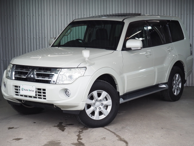 MITSUBISHI Pajero Exceed Pearl White 2013′ BTGLZ