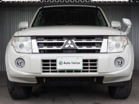 
									MITSUBISHI Pajero Exceed Pearl White 2013′ BTGLZ full								