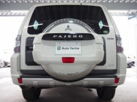 
									MITSUBISHI Pajero Exceed Pearl White 2013′ BTGLZ full								