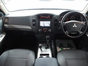 
									MITSUBISHI Pajero Exceed Pearl White 2013′ BTGLZ full								