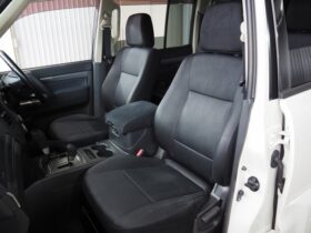 
									MITSUBISHI Pajero Exceed Pearl White 2013′ BTGLZ full								