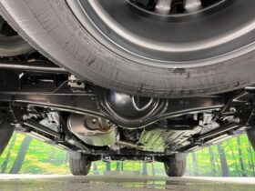 
									TOYOTA Land Cruiser Wagon VX Pearl White 2025′ BTOL3 full								