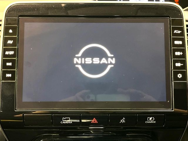 NISSAN Serena e-POWER Highway Star V Pearl White 2021′ BTORV