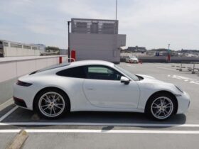 
									Porsche 911 Carrera White 2020′ BTP75 full								