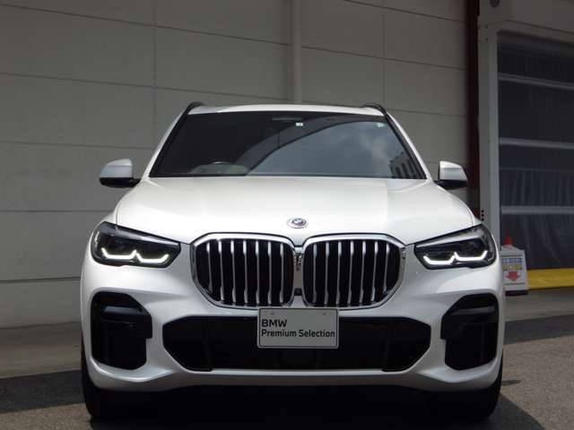 BMW X5 xDrive35d M Sport White 2022′ BTPMB
