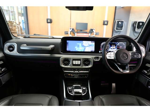 Mercedes-Benz G Class G400d AMG Line Pearl White 2022′ BTQ5T
