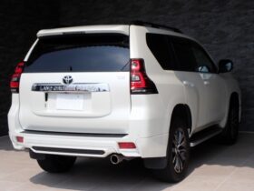 
									TOYOTA Land Cruiser Prado TX L Package Sunroof 7 Seater Pearl White 2021′ BVLMB full								