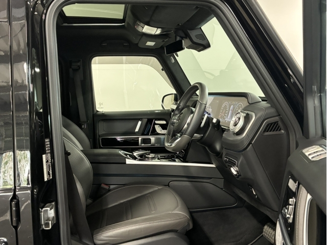 Mercedes-Benz G Class G400d AMG Line Black 2022′ BVLPU