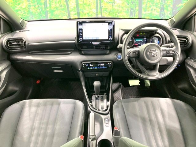 TOYOTA Yaris G Pearl White 2022′ BVUP3