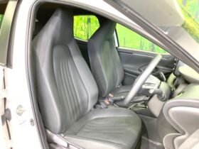 
									TOYOTA Yaris G Pearl White 2022′ BVUP3 full								