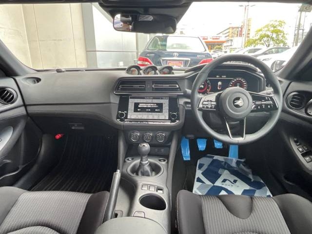 NISSAN Fairlady Z Base Grade Gray 2024′ BVVCA