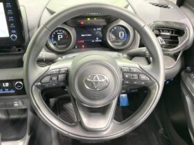 
									TOYOTA Yaris Cross G Beige/Black 2021′ BVYHE full								